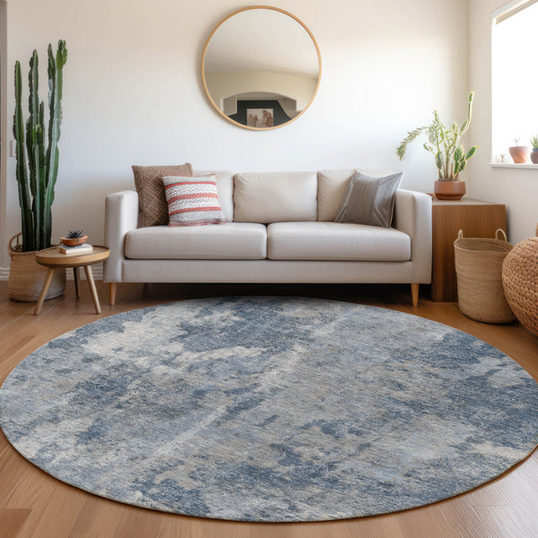 Homeroots 8' Round Blue Round Abstract Washable Non Skid Indoor Outdoor Area Rug Blue Polyester 564238