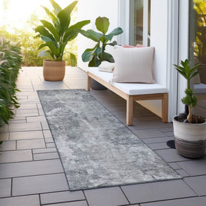 Homeroots 8' Runner Gray Abstract Washable Non Skid Indoor Outdoor Runner Rug Gray Polyester 564261