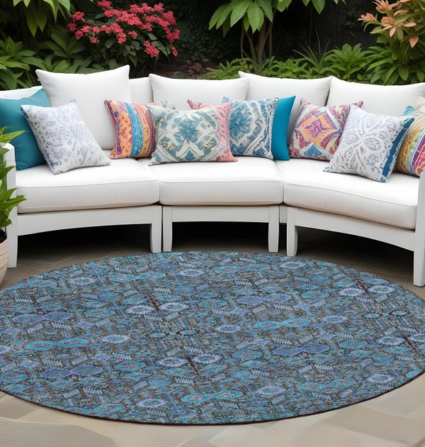 Homeroots 8' X 8' Teal Round Tribal Washable Indoor Outdoor Area Rug Teal Polyester 564388
