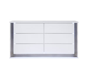 HomeRoots 61" Elegant White Double Dresser with Built-In Lighting & Six Spacious Drawers for Stylish Storage 564683