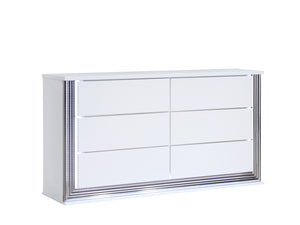 HomeRoots 61" Elegant White Double Dresser with Built-In Lighting & Six Spacious Drawers for Stylish Storage 564683