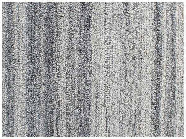 Homeroots 5' X 8' Gray Abstract Hand Tufted Non Skid Area Rug  100% Pet 564705