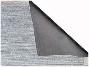 Homeroots 5' X 8' Silver Abstract Hand Tufted Non Skid Area Rug  100% Pet 564706