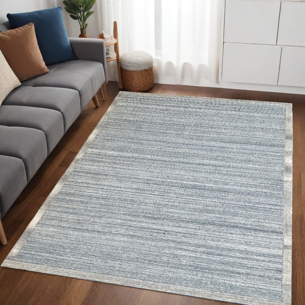Homeroots 5' X 8' Silver Abstract Hand Tufted Non Skid Area Rug  100% Pet 564706