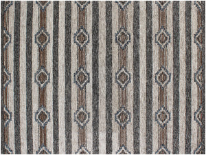 Homeroots 5' X 8' Beige Abstract Geometric Hand Tufted Non Skid Area Rug  Viscose,Polyester 564712