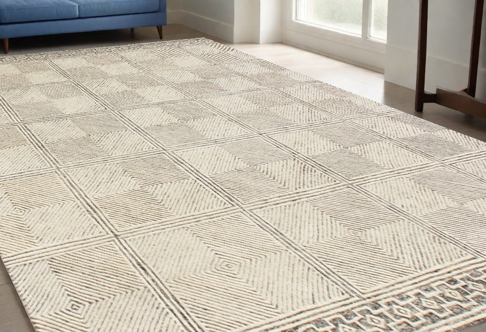 Homeroots 5' X 8' Moss Green Wool Abstract Geometric Hand Tufted Non Skid Area Rug  Wool 564713