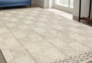 Homeroots 5' X 8' Moss Green Wool Abstract Geometric Hand Tufted Non Skid Area Rug  Wool 564713