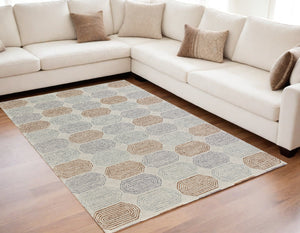 Homeroots 5' X 8' Ivory And Silver Wool Abstract Geometric Hand Tufted Non Skid Area Rug  Wool 564714
