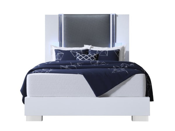 Homeroots White Luxurious Lighted King Bed Frame In White And Gray Wood With Faux Leather - Comfort Redefined!  Wood 564752