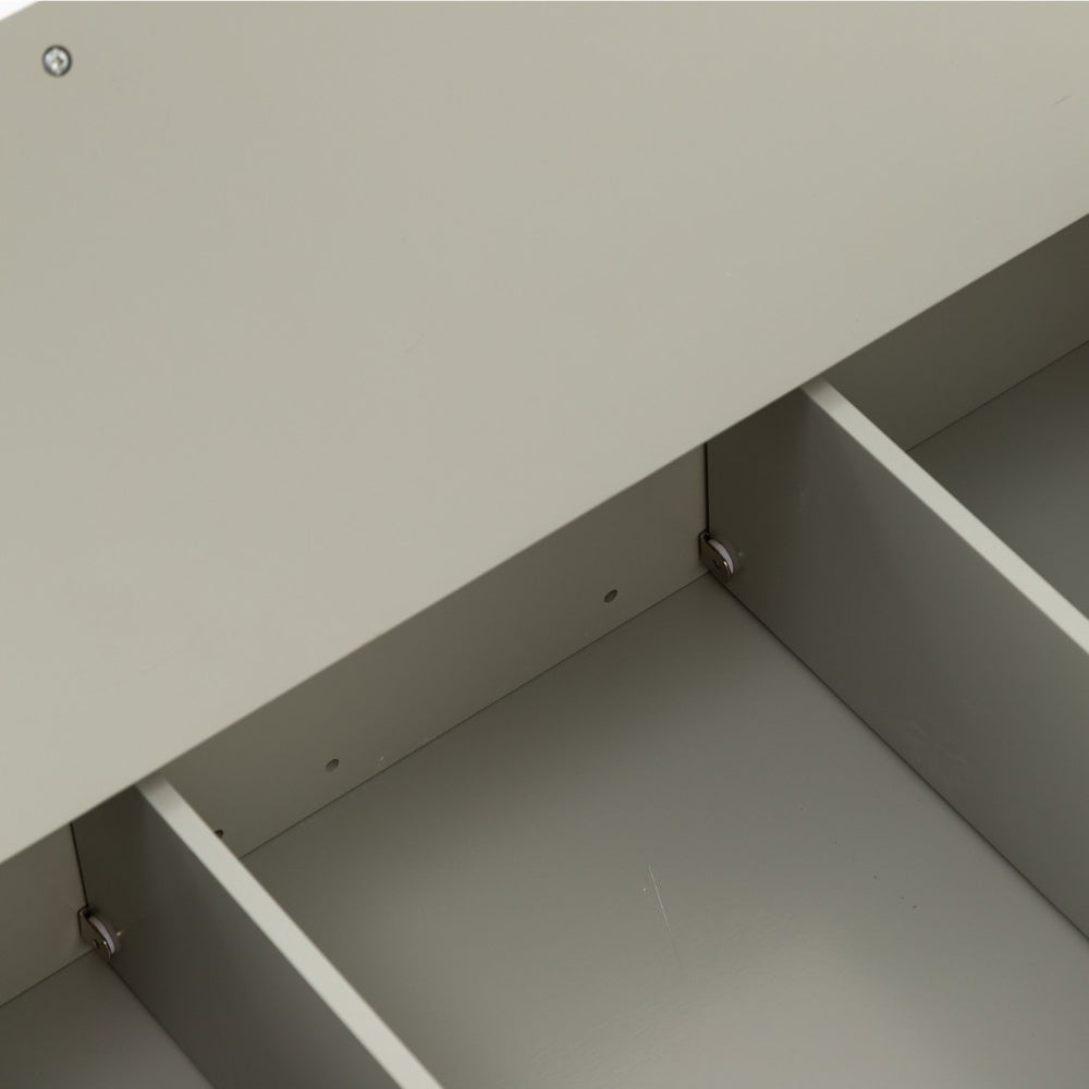 HomeRoots 22" White Wood Floating Vanity: Modern Space-Saving Design with Soft-Close Doors for Stylish Storage 564798