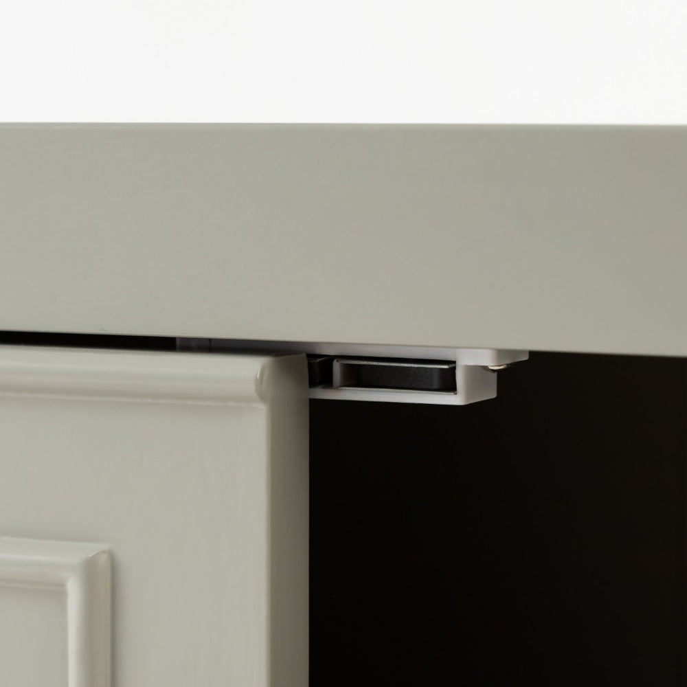 HomeRoots 22" White Wood Floating Vanity: Modern Space-Saving Design with Soft-Close Doors for Stylish Storage 564798