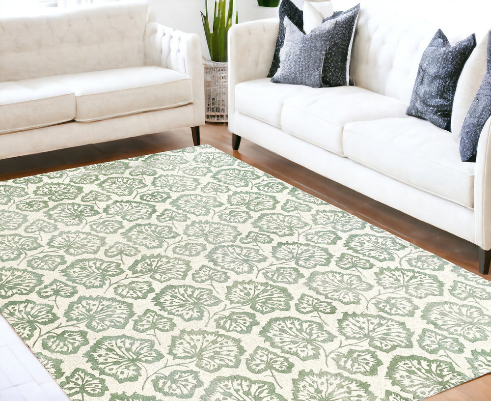 Homeroots 5' X 8' Ivory Wool Floral Hand Tufted Non Skid Area Rug  Wool 564802