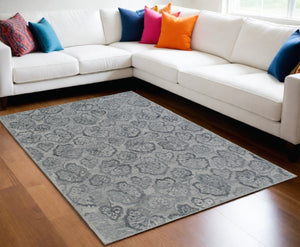 HomeRoots 5' Elegant Hand-Tufted Wool Floral Area Rug – Timeless Design, Stain-Resistant, Non-Skid Comfort Silver 564803