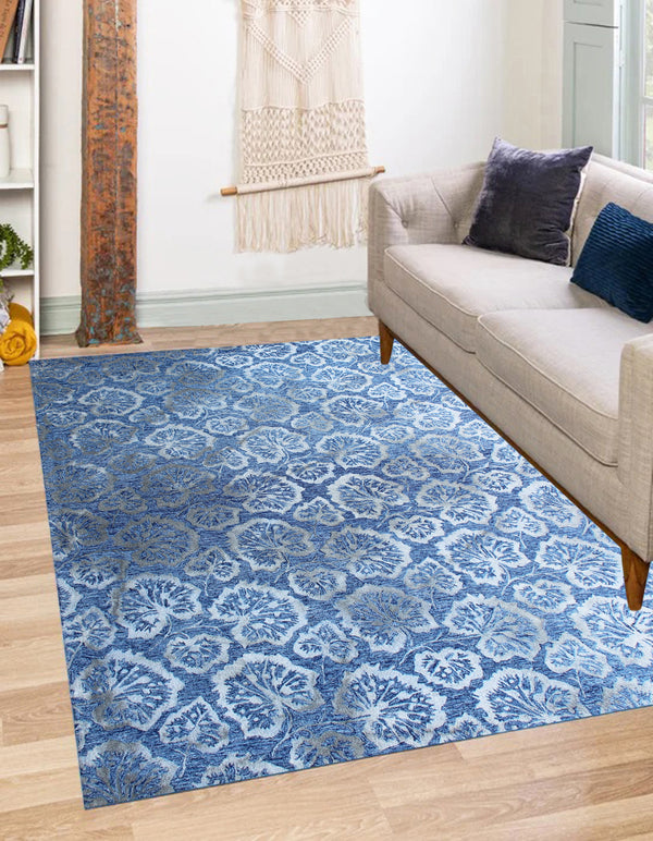 Homeroots 5' X 8' Denim Blue Wool Floral Hand Tufted Non Skid Area Rug  Wool 564805