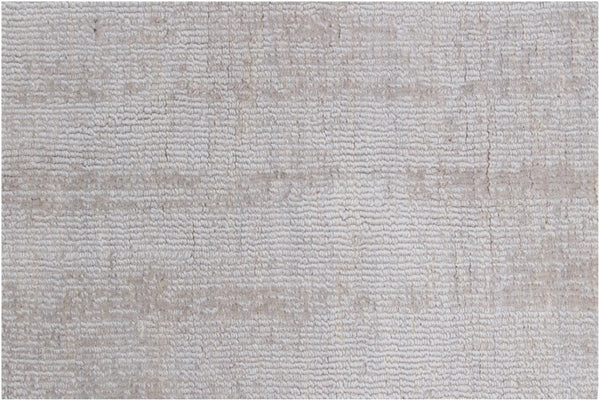 HomeRoots 9' Hand Loomed Taupe Area Rug - Luxurious Viscose Construction for Elegant Home Décor and Comfort 9' X 12' 564870