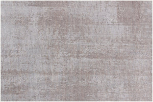 HomeRoots 9' Hand Loomed Taupe Area Rug - Luxurious Viscose Construction for Elegant Home Décor and Comfort 9' X 12' 564870