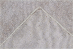 Homeroots 8' X 10' Taupe Hand Loomed Area Rug  Viscose 564871