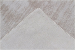 Homeroots 9' X 12' Ivory And Light Gray Abstract Hand Loomed Area Rug  Viscose 564873