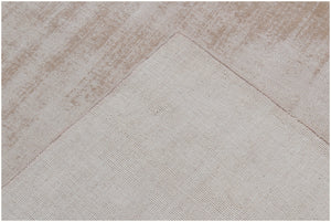 Homeroots 10' X 14' Champagne Hand Loomed Area Rug  Viscose 564909