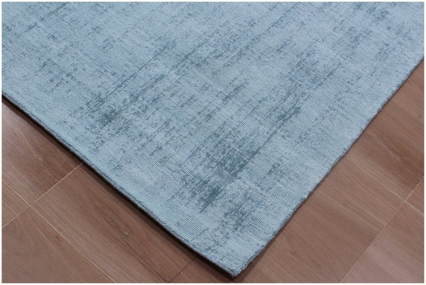 HomeRoots 9' Denim Blue Hand Loomed Area Rug - Luxurious Soft Viscose, Unique Artisan Design for Any Room 9' X 12' 564919