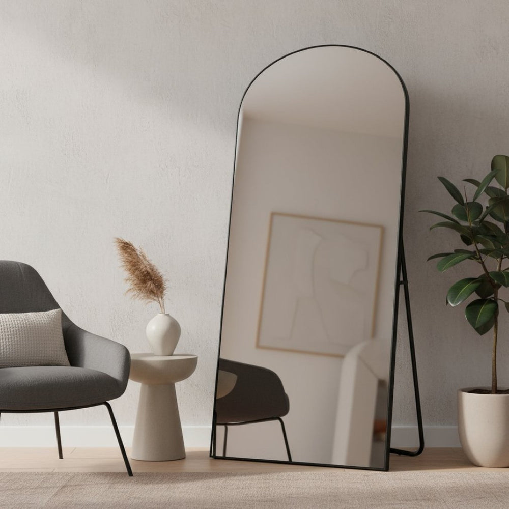 HomeRoots 71" Black Solid Wood Freestanding Arched Full-Length Mirror - Elegant Design for Any Space 565045
