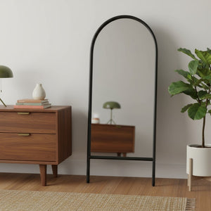 HomeRoots 71" Black Solid Wood Arched Full-Length Mirror – Elegant Design, Versatile, Space-Enhancing Decor 565053