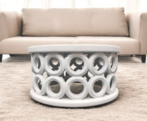 Homeroots 36" White Solid Wood Round Coffee Table   565090
