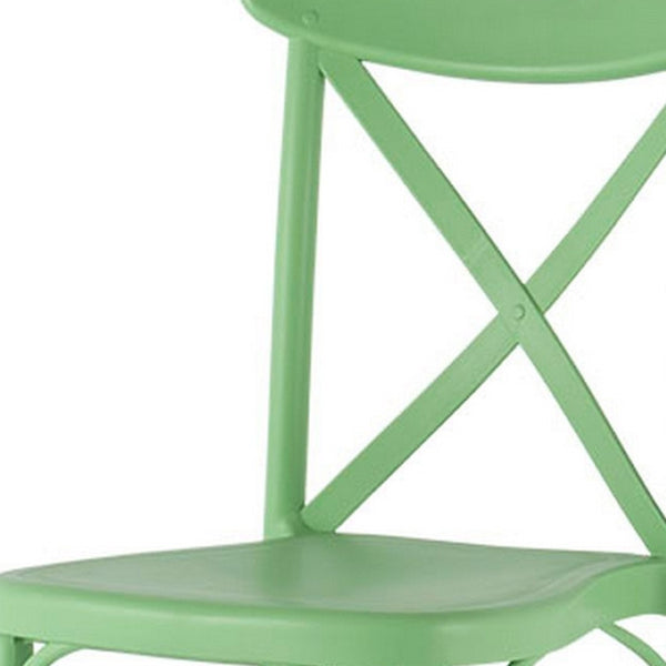Homeroots Set Of Four 21" Green Heavy Duty Outdoor Stacking Chairs For Stylish Dining & Relaxation Outdoors  Plastic 565178