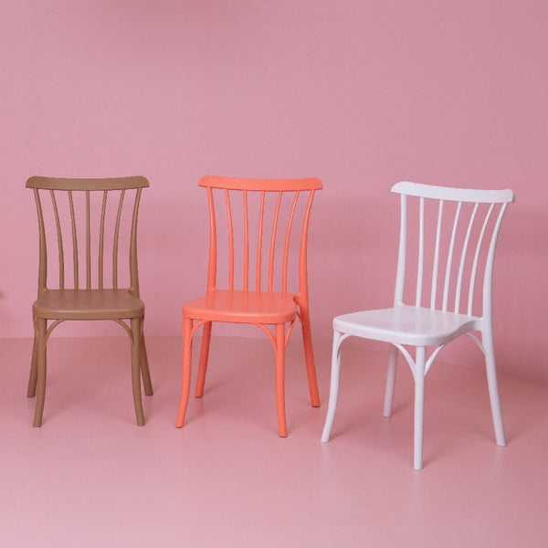 Homeroots Set Of Four Tan Heavy Duty Plastic Slat Back Dining Chairs - Stylish, Stackable Comfort For Any Room   565181