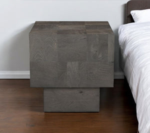 Homeroots 22" Gray Distressed Solid Wood Square Block End Table   565311