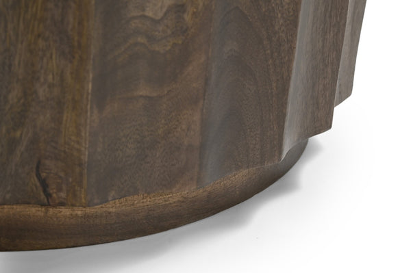 HomeRoots 23" Brown Distressed Solid Wood Round Scalloped Drum End Table - Vintage Charm for Any Room 565312