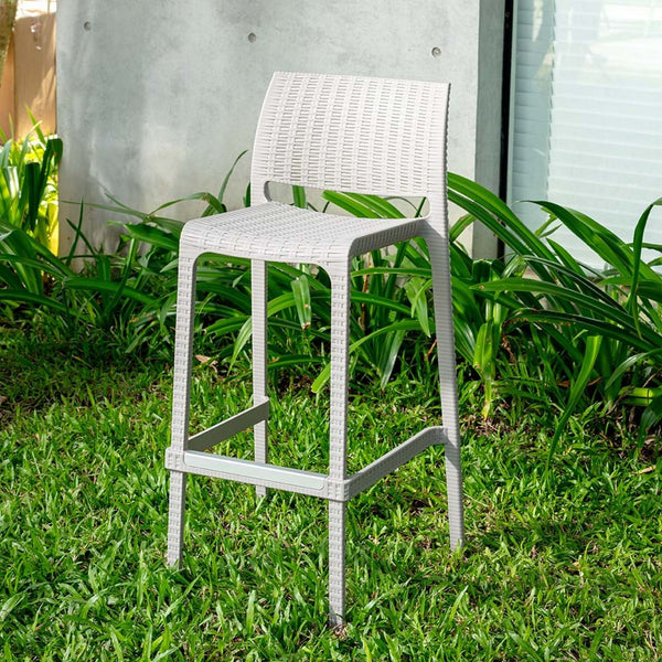 Homeroots Set Of Four 30" White Faux Rattan Outdoor Bar Height Chairs - Stylish & Comfortable For Any Space   565349