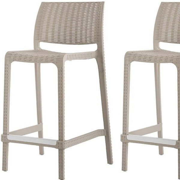 Homeroots Set Of Four 26" Taupe Faux Rattan Bar Chairs - Stylish Low Back Design For Outdoor Comfort & Elegance   565350