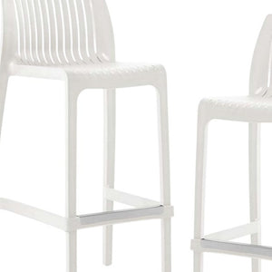 Homeroots Set Of Four 30" White Outdoor Bar Height Chairs – Chic, Heavy Duty & Perfect For Stylish Gatherings!   565354