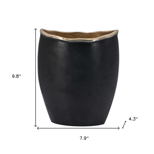 Homeroots 10" Black And Gold Oval Cast Aluminum Table Vase - Elegant Home Decor For Sophisticated Style  Aluminum 565459