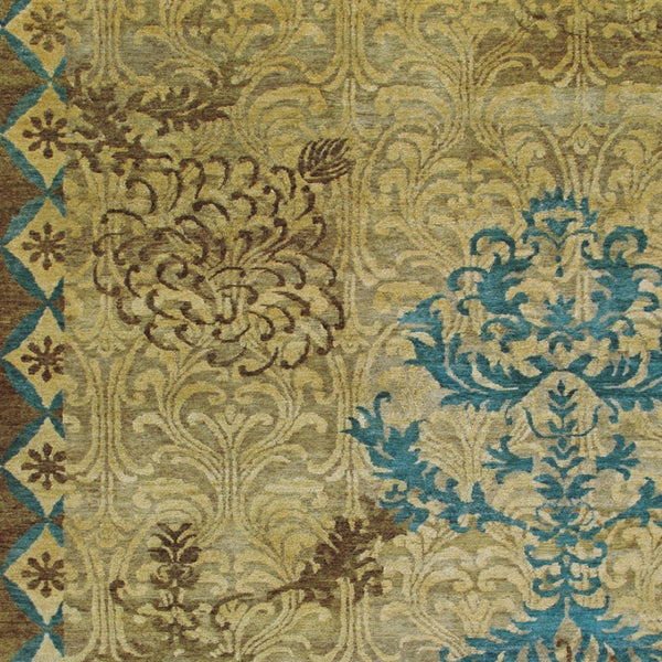 HomeRoots 4' Hand-Knotted Floral Area Rug in Tan, Blue, and Brown – Artisanal Elegance for Any Space 6' X 9' 565534