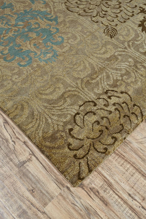 HomeRoots 4' Hand-Knotted Floral Area Rug in Tan, Blue, and Brown – Artisanal Elegance for Any Space 8' X 10' 565535