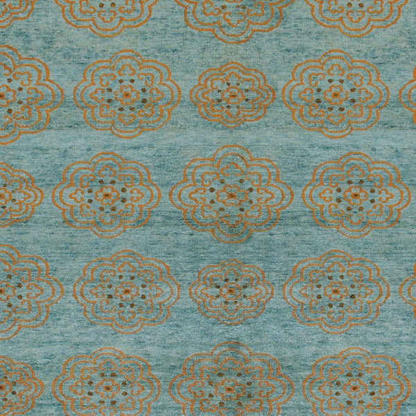 HomeRoots 4' Hand-Knotted Floral Area Rug in Muted Green, Blue & Taupe – Vintage Charm for Any Space 6' X 9' 565540