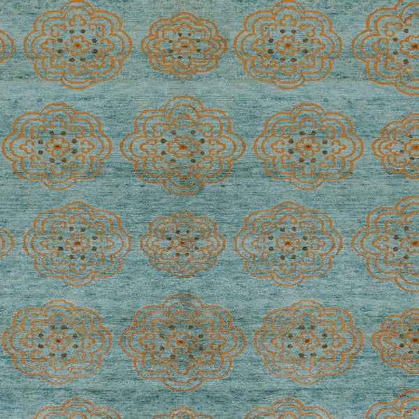 HomeRoots 4' Hand-Knotted Floral Area Rug in Muted Green, Blue & Taupe – Vintage Charm for Any Space 6' X 9' 565540