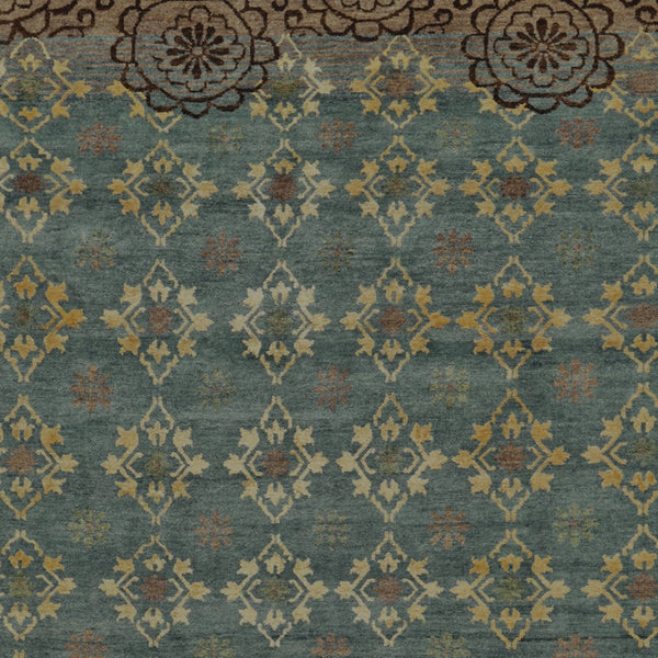 HomeRoots 6' Hand-Knotted Floral Area Rug in Green, Blue, and Brown - Timeless Elegance for Any Room 6' X 9' 565541