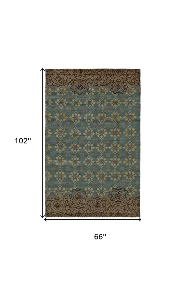 HomeRoots 6' Hand-Knotted Floral Area Rug in Green, Blue, and Brown - Timeless Elegance for Any Room 6' X 9' 565541