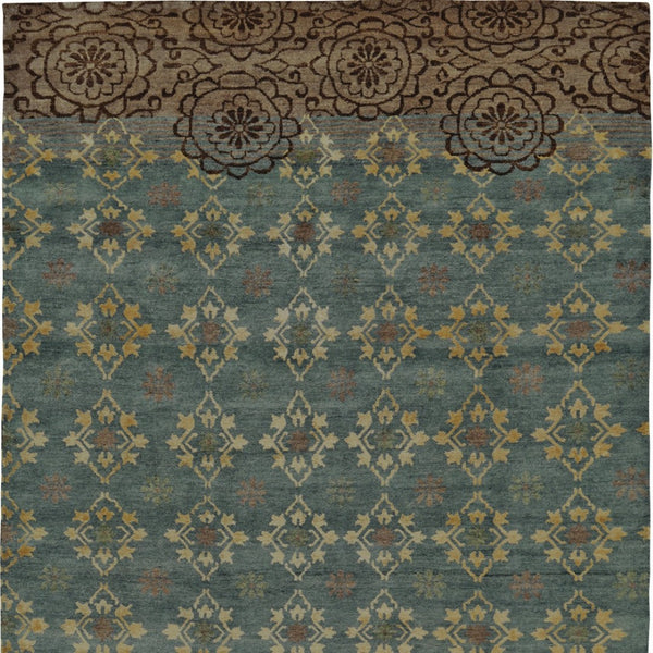 HomeRoots 6' Hand-Knotted Floral Area Rug in Green, Blue, and Brown - Timeless Elegance for Any Room 8' X 12' 565542