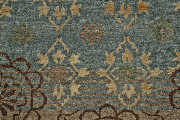 HomeRoots 6' Hand-Knotted Floral Area Rug in Green, Blue, and Brown - Timeless Elegance for Any Room 8' X 12' 565542