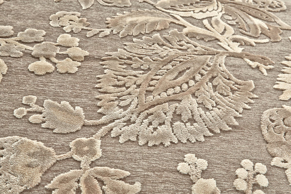 Homeroots 5' X 8' Brown Taupe And Tan Floral Power Loom Area Rug Brown Viscose 565552