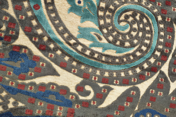 Homeroots 5' X 8' Tan Blue And Taupe Paisley Power Loom Area Rug Gray Viscose 565576