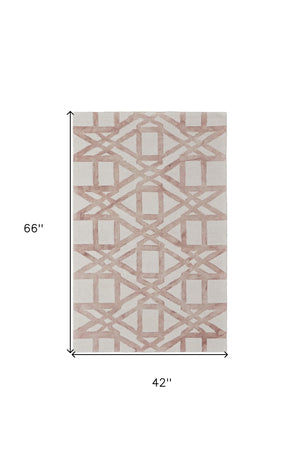 HomeRoots 4' Wool Geometric Area Rug in Ivory, Pink, and Tan - Stylish, Durable, and Perfect for Any Space 4' X 6' 565633
