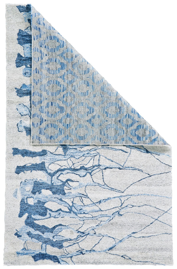 HomeRoots 7' Abstract Hand-Tufted Area Rug in Ivory - Modern Artistry, Soft Comfort for Stylish Spaces Blue 565670