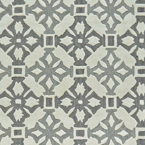 HomeRoots 5' X 8' Hand-Tufted Wool Area Rug with Modern Ivory Geometric Design for Comfort and Durability Gray 565677