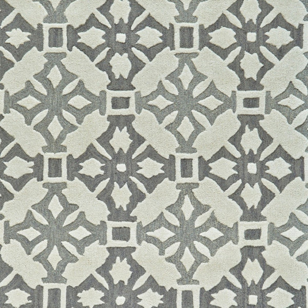 HomeRoots 5' X 8' Hand-Tufted Wool Area Rug with Modern Ivory Geometric Design for Comfort and Durability Gray 565677