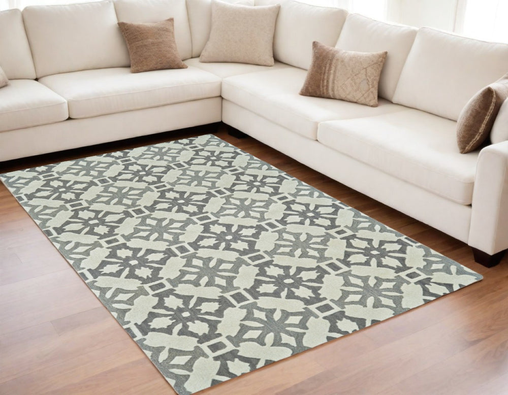 HomeRoots 5' X 8' Hand-Tufted Wool Area Rug with Modern Ivory Geometric Design for Comfort and Durability Gray 565677